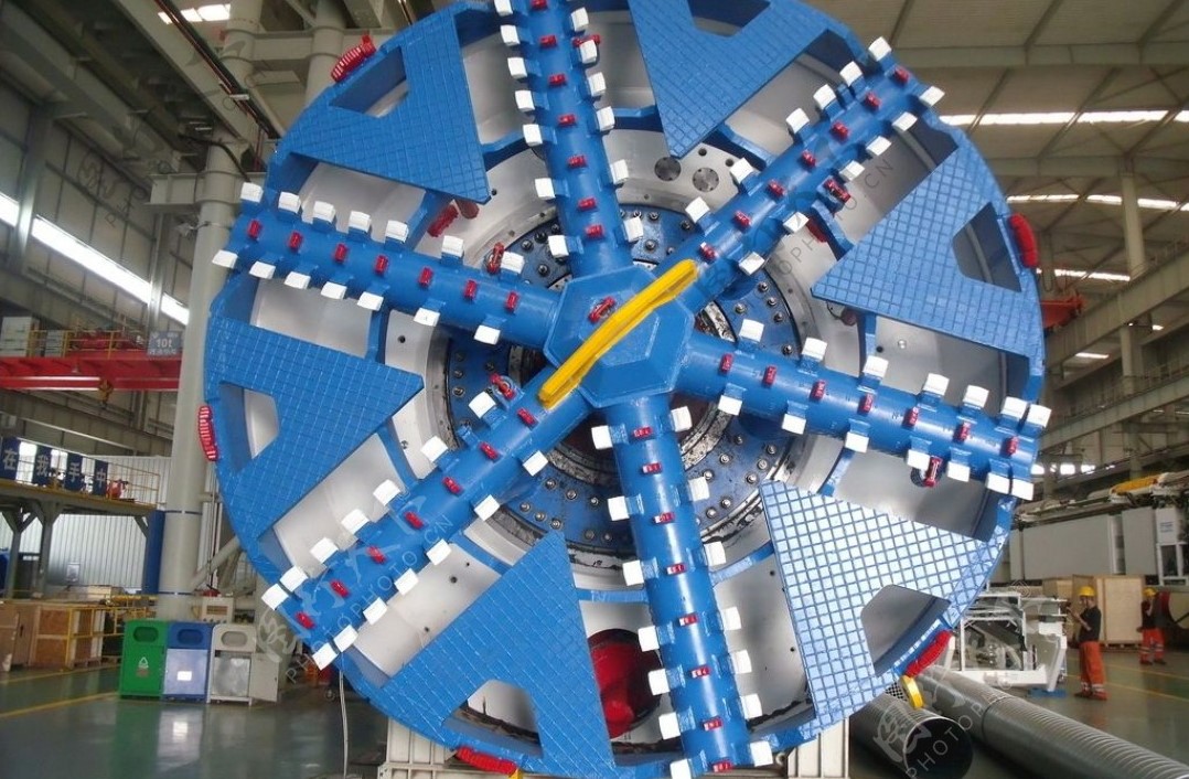 盾構(gòu)機(jī)(圖1) 33067792_1.jpg